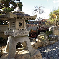 神戸市北区 庭石とユキミ灯篭の移動(移設)